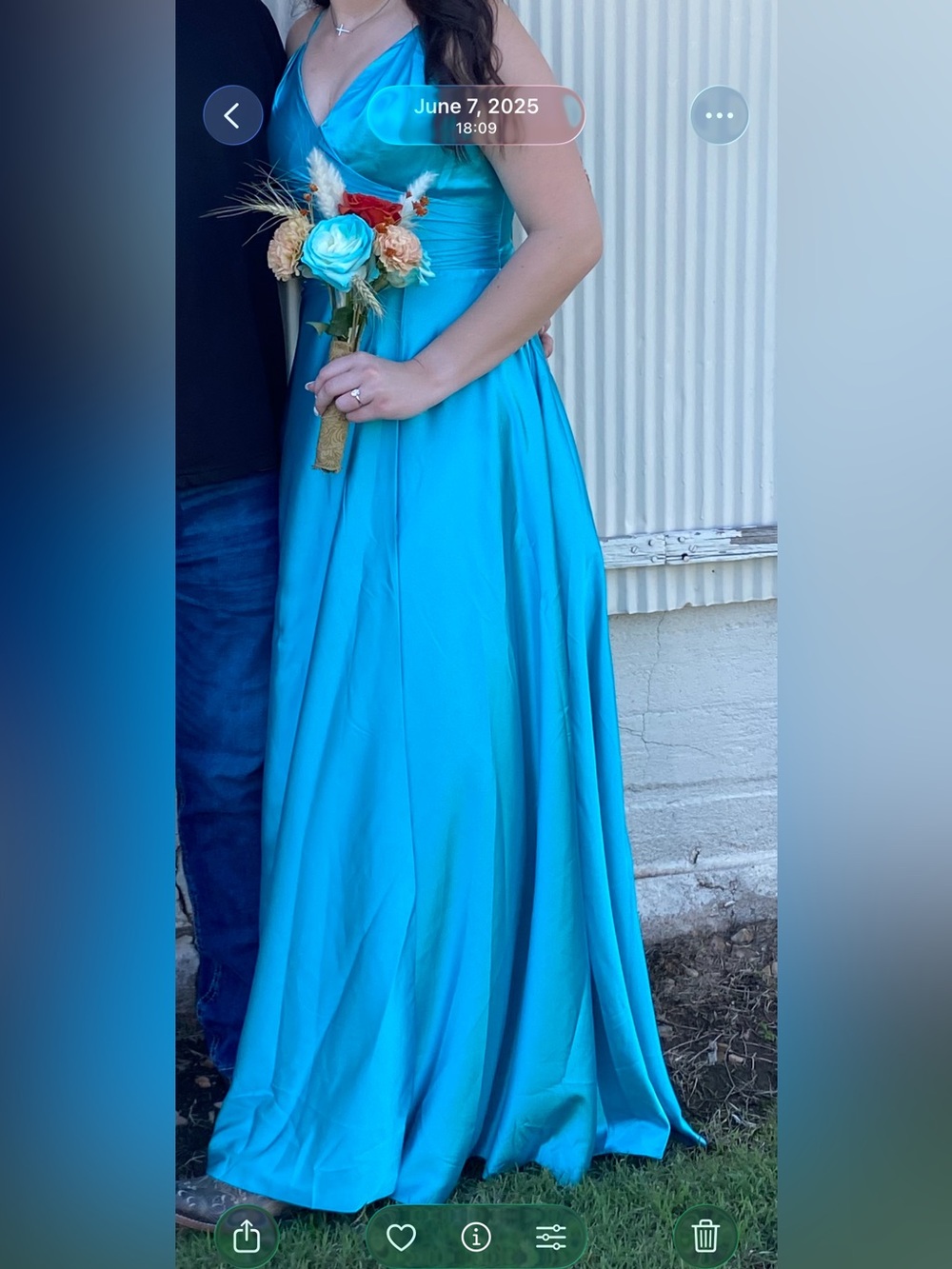 Elegant Satin Bridesmaid Dress in Turquoise